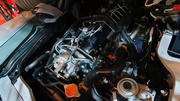 Mitsubishi L300 2019 engine