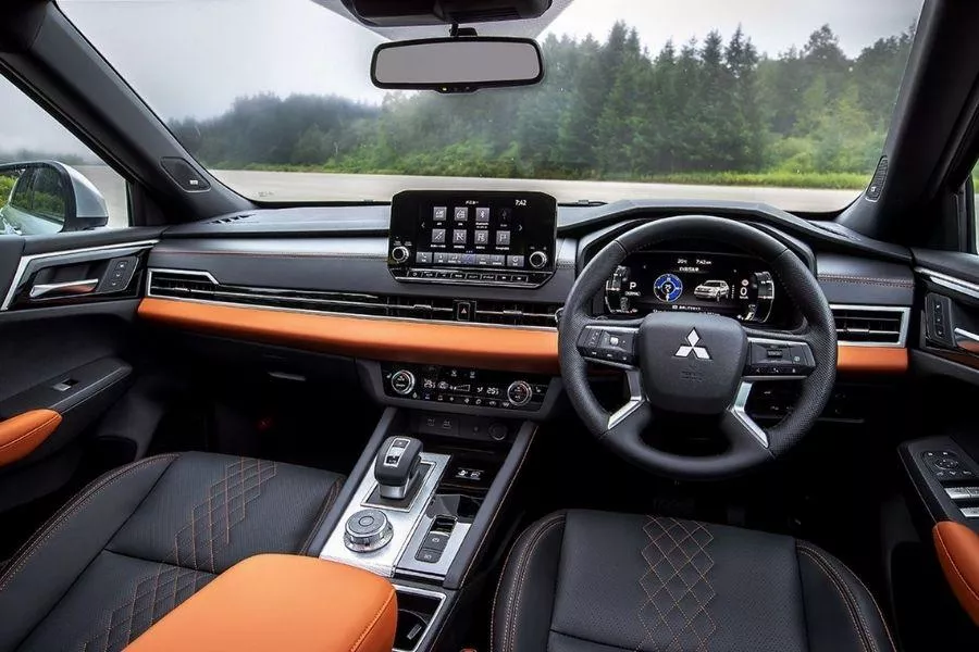 All-new Mitsubishi Outlander PHEV interior view