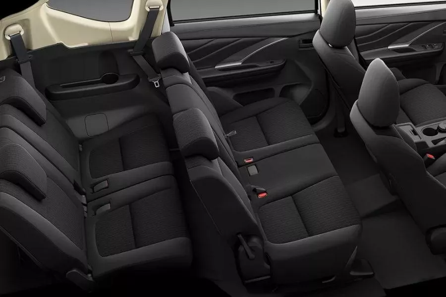 Mitsubishi Xpander interior view