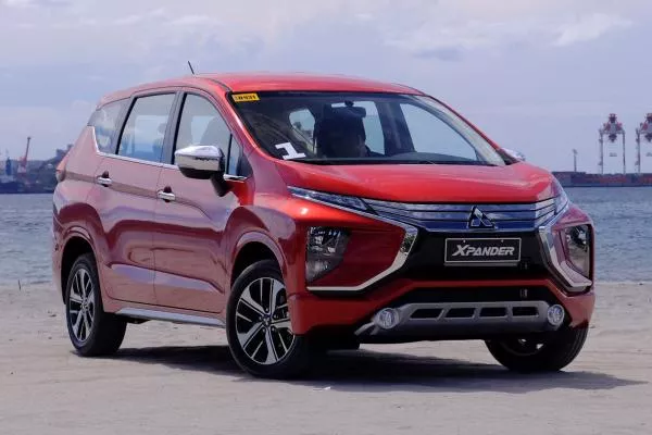 Mitsubishi Xpander angular front