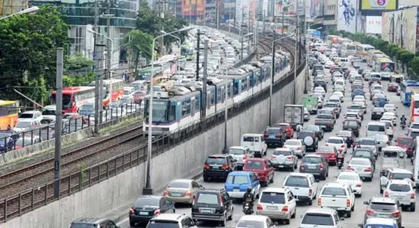 traffic flow in Metro Manila