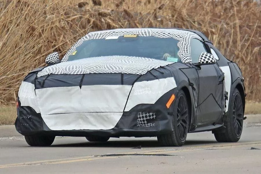 A picture of the 2023 Ford Mustang test mule