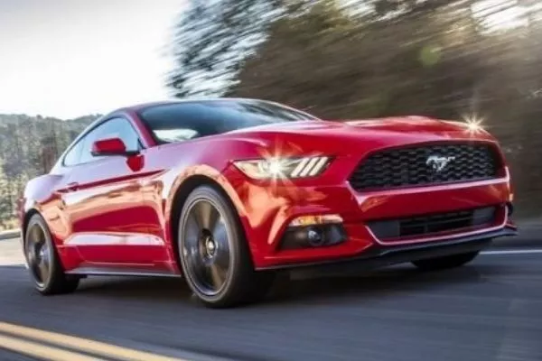 Mustang red 2