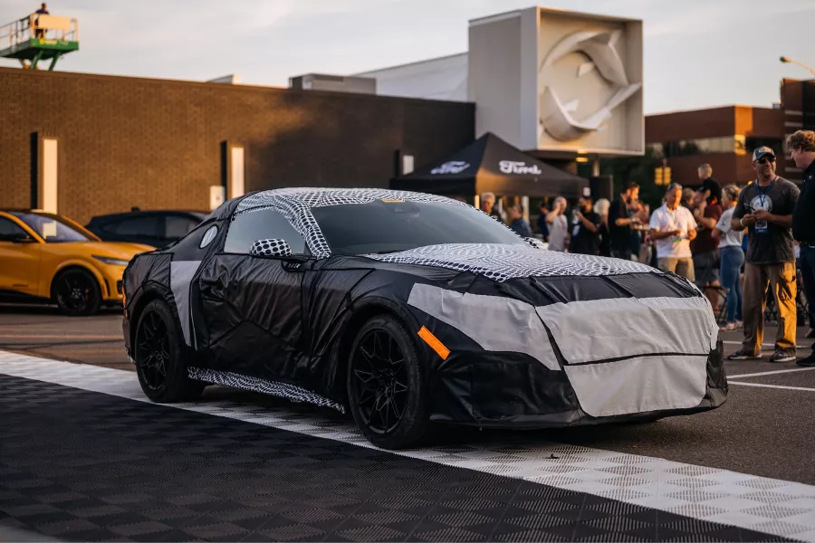 A picture of the 2023 Ford Mustang test mule