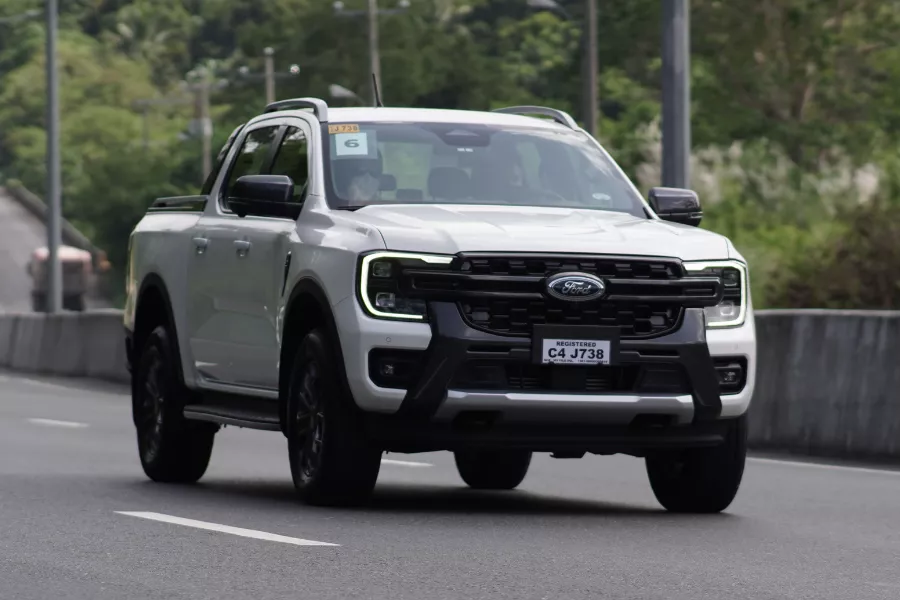 A picture of the 2023 Ford Ranger on the road