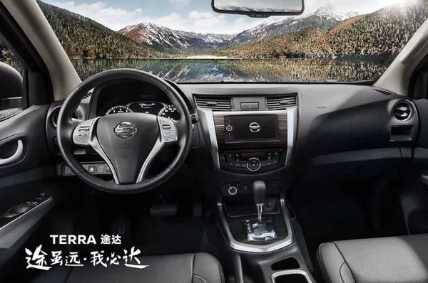 Nissan Terra 2018 dashboard area