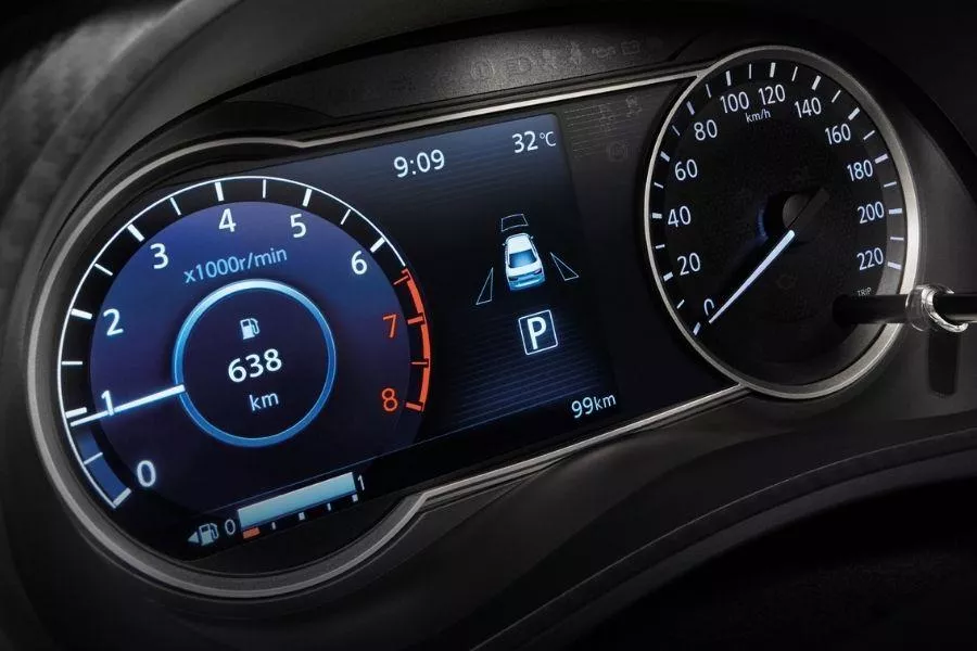 Nissan Almera instrument cluster