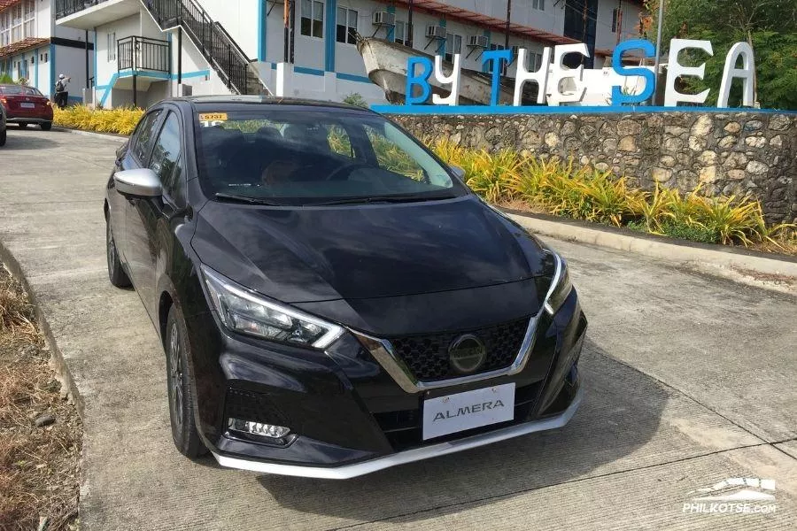 Nissan Almera front view