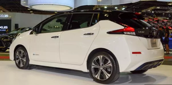 Nissan Leaf 2018 rear view