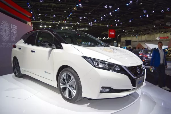 Nissan Leaf 2018 angular front