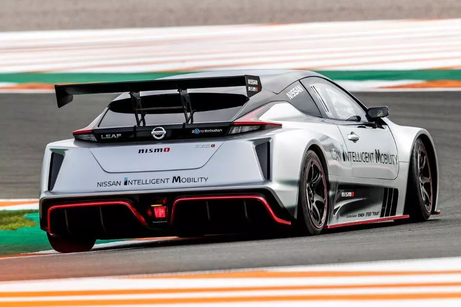 Nissan LEAF Nismo RC rear view