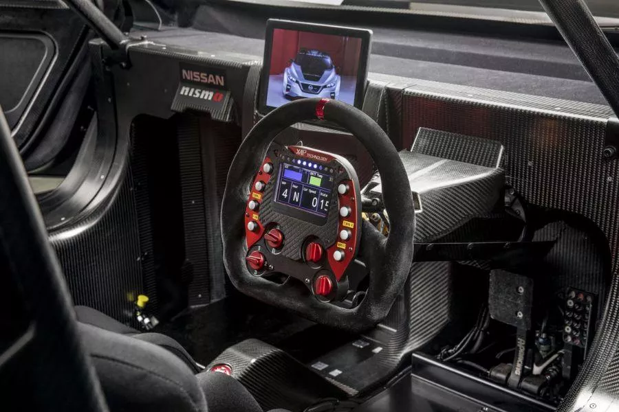 Nissan LEAF Nismo RC interior view