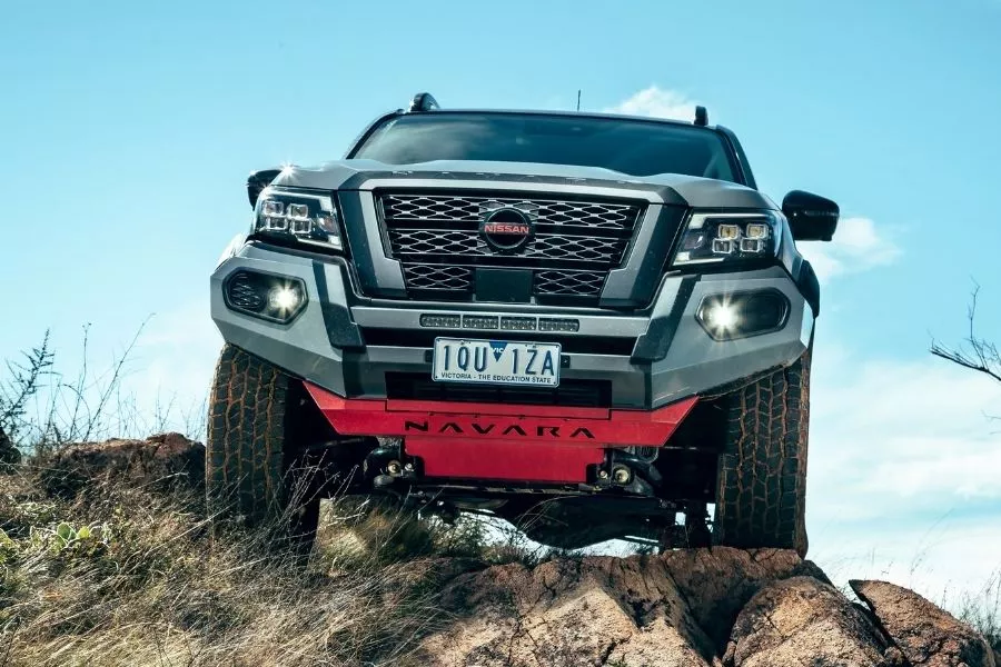 Nissan Navara PRO-4X PRO front view
