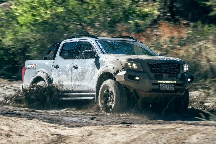 Nissan Navara PRO-4X Warrior front view