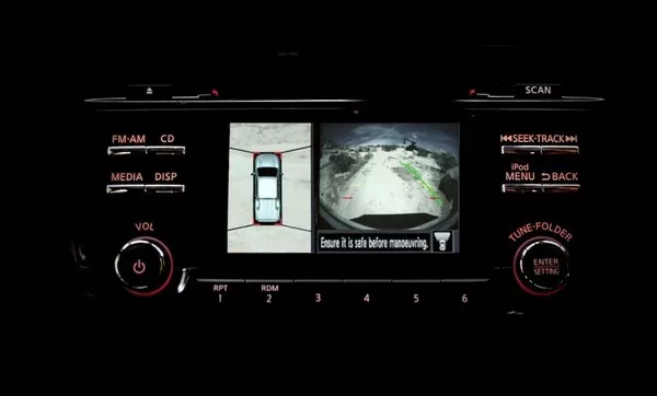 Nissan Navara VL Plus 2018 cameras