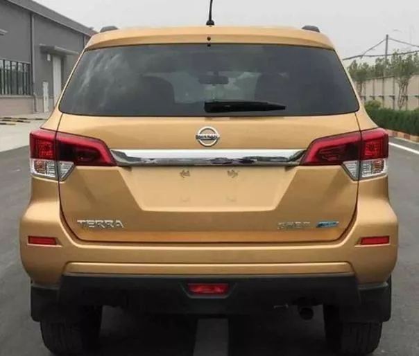 Nissan “pickup-based” SUV - Nissan Terra rear view