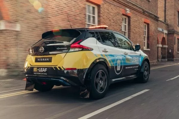 We're getting one step closer to the EV era Rear view of the Nissan RE-LEAF