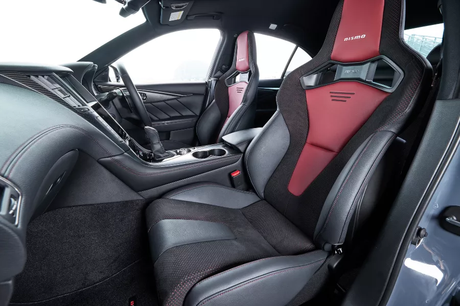 Nissan Skyline Nismo interior view
