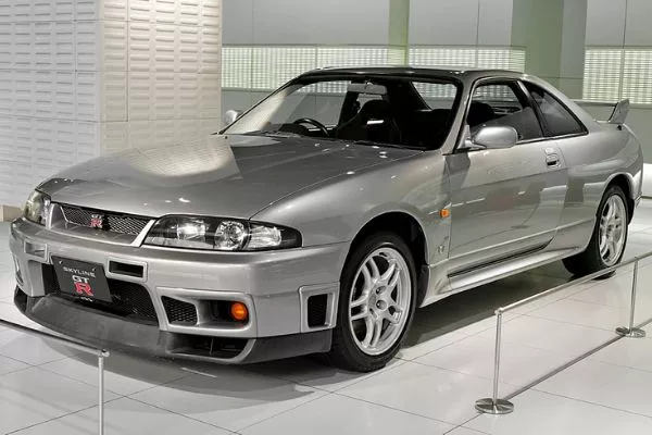 A picture of the Nissan R33 Skyline GT-R