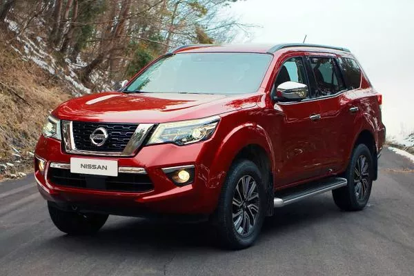 Fiery Red Nissan Terra angular front