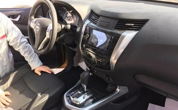Inside, the Nissan Terra 2018 features leather-wrapped seats highlighted by contrast stitching Nissan Terra 2018 interior