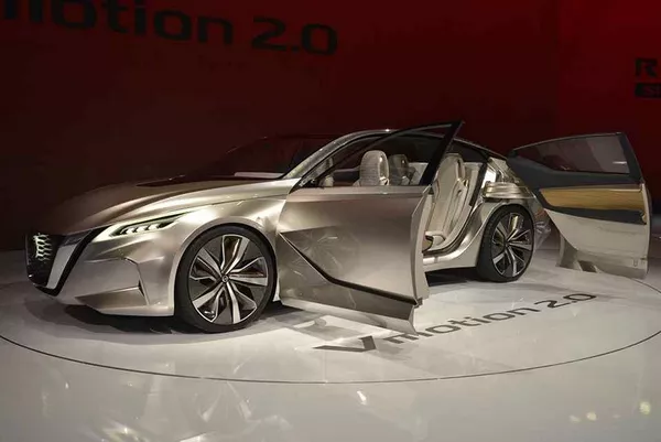 Nissan V-Motion 2.0 Concept