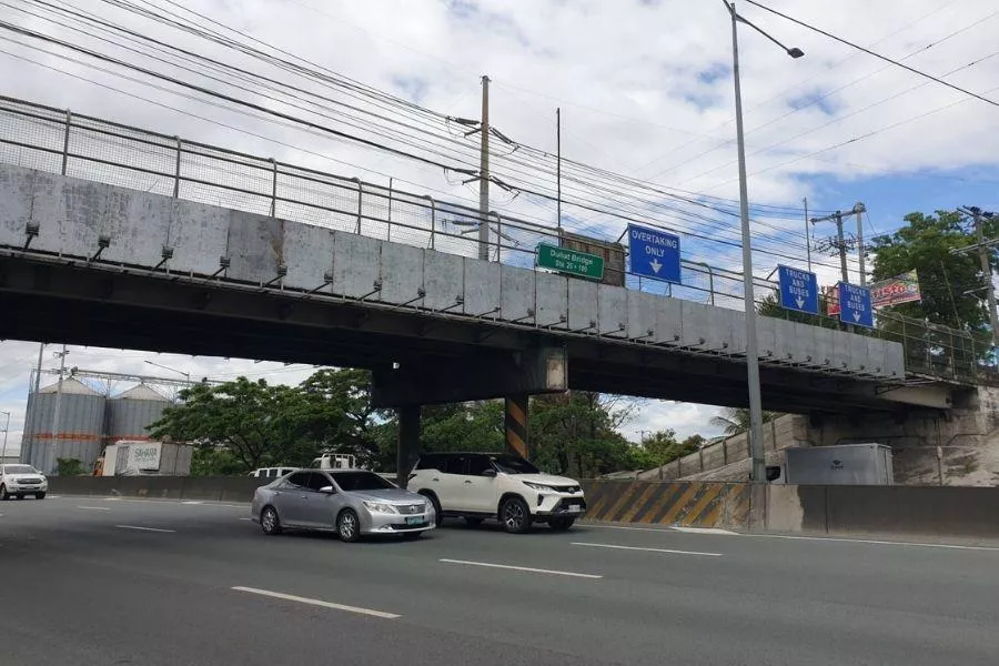 NLEX road