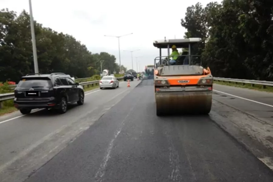 A picture a on-going pavement repairs on NLEX