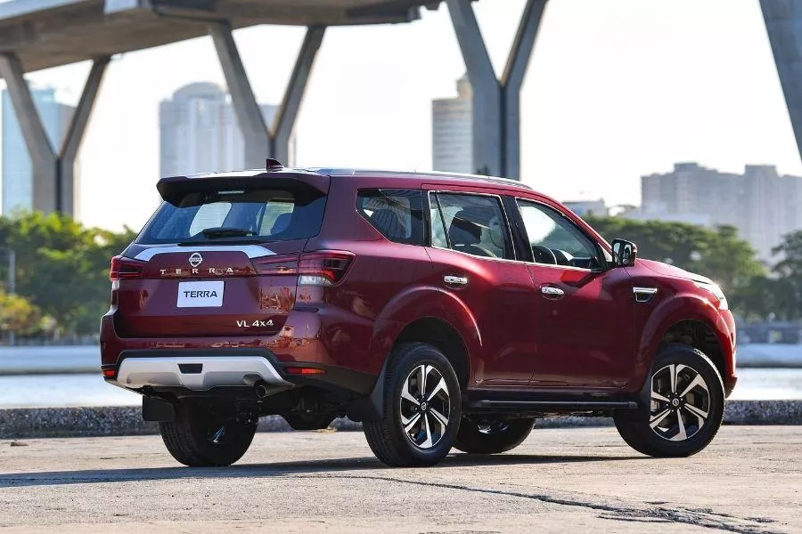 A picture of the rear of the facelifted 2022 Terra