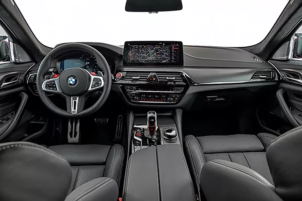 A picture of the interior of the BMW M5