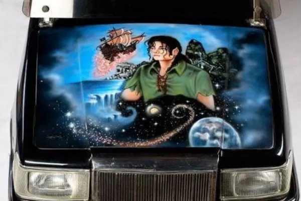 What cars did Michael Jackson own?