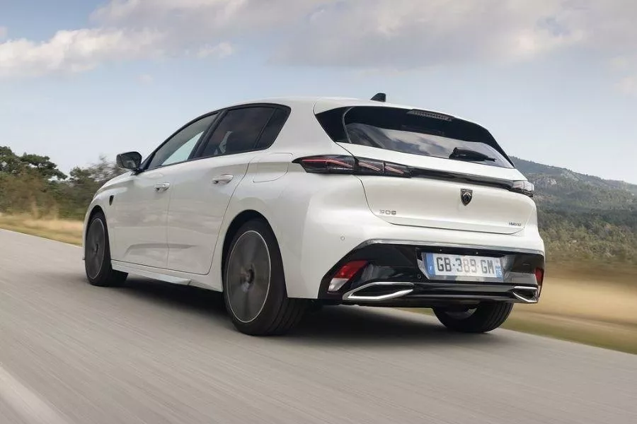 Peugeot 308 rear view