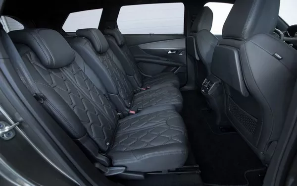Enjoy the all-new Peugeot 5008 2018 Peugeot 5008 2018 seat rows