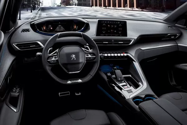 iCockpit hi-tech setting inside the SUV Peugeot 5008 2018 cabin interiors