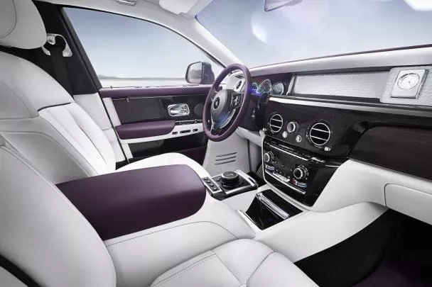 Rolls-Royce Phantom 2018 cabin