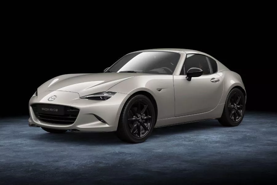 A picture of the 2022 Mazda MX-5 RF 