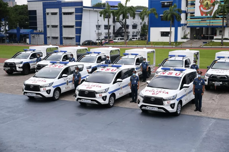 A picture of several PNP vehicles