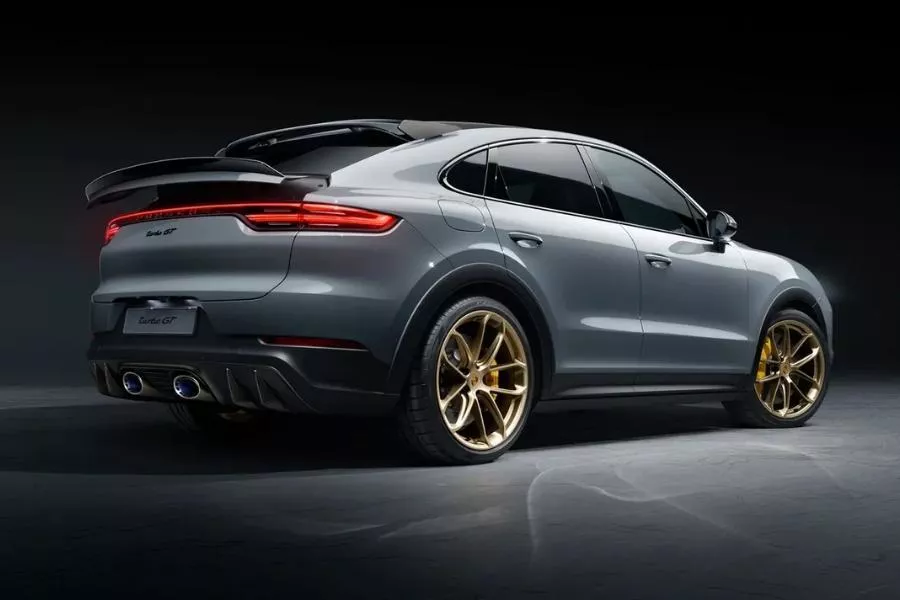 Porsche Cayenne Turbo GT rear view