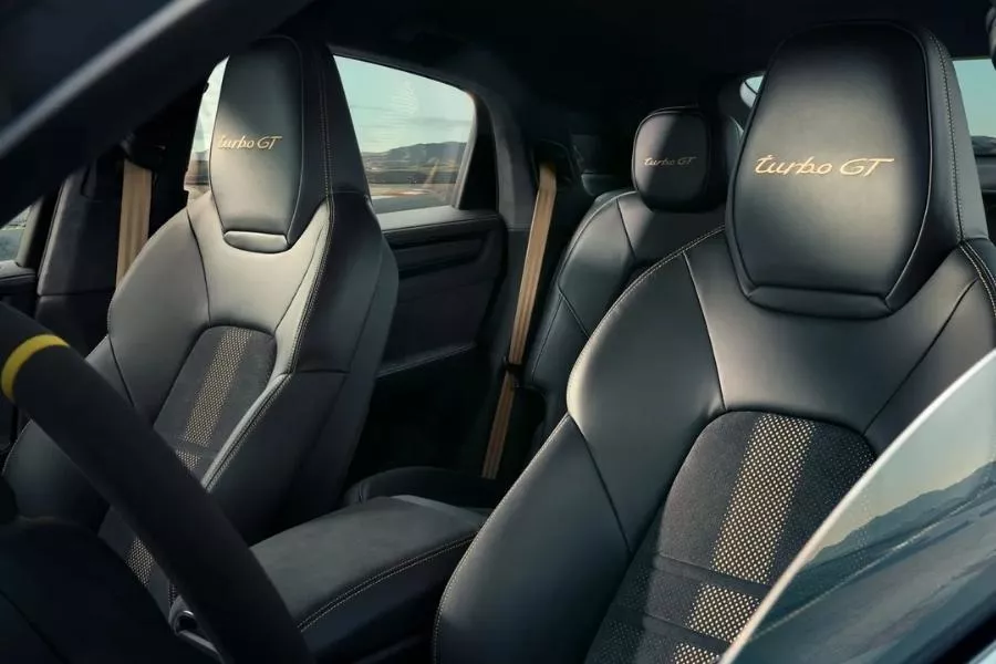 Turbo GT badge Porsche Cayenne Turbo GT seats