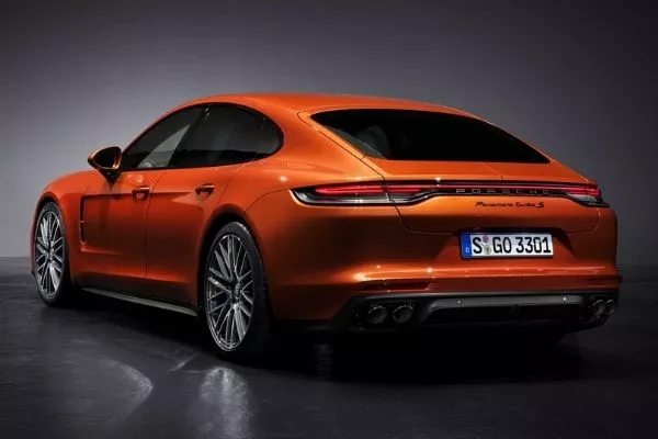 Rear view of the Porsche Panamera