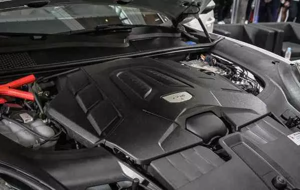 Porsche Cayenne 2018 engine
