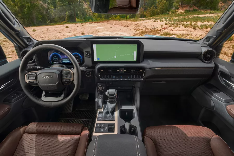 Inside the new Land Cruiser Prado Inside the new Land Cruiser Prado