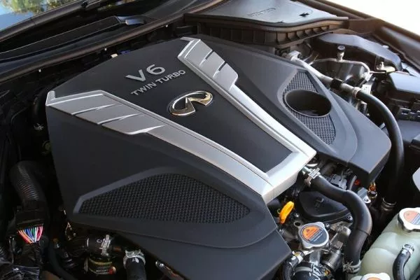 Q50 engine 