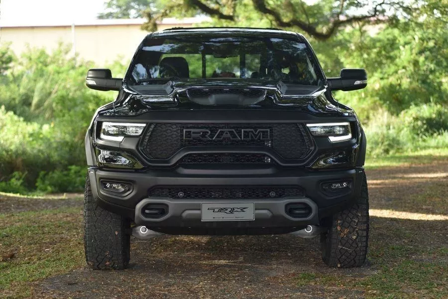 A picture of the front of the RAM 1500