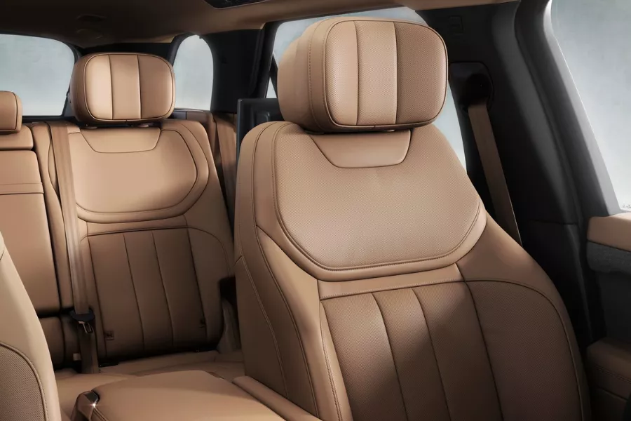 A picture of the 2023 Range Rover Sport's seats