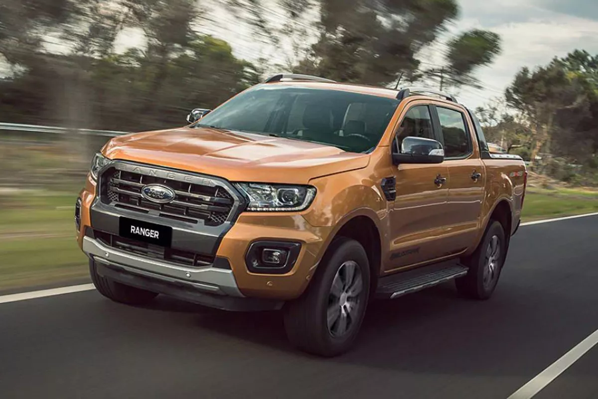 A picture of the Ford Transit travelling on the road