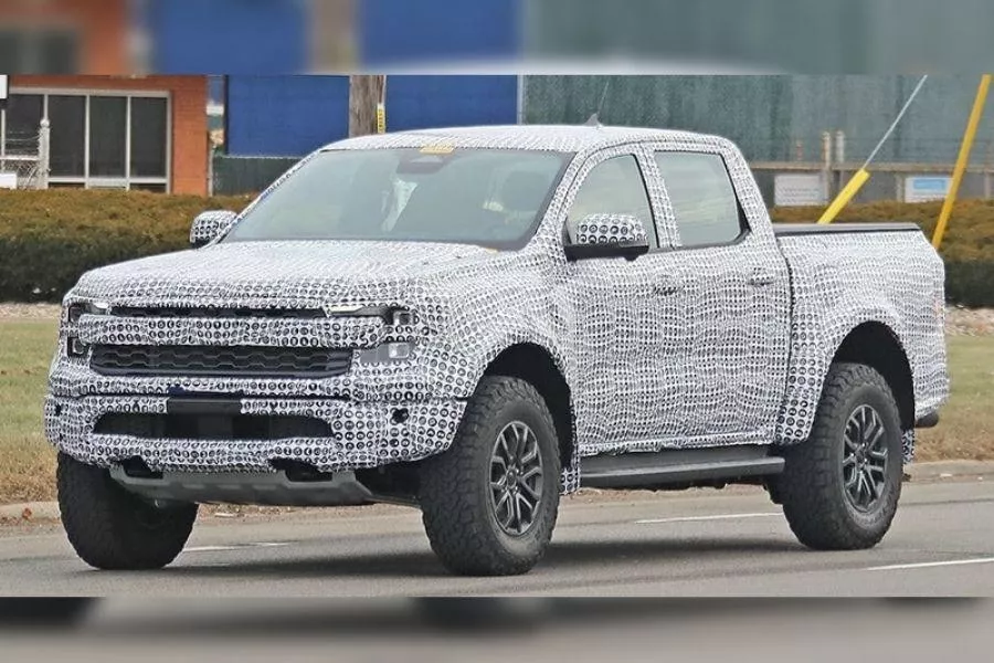 A picture of the next-gen Ford Ranger Raptor test unit on public roads