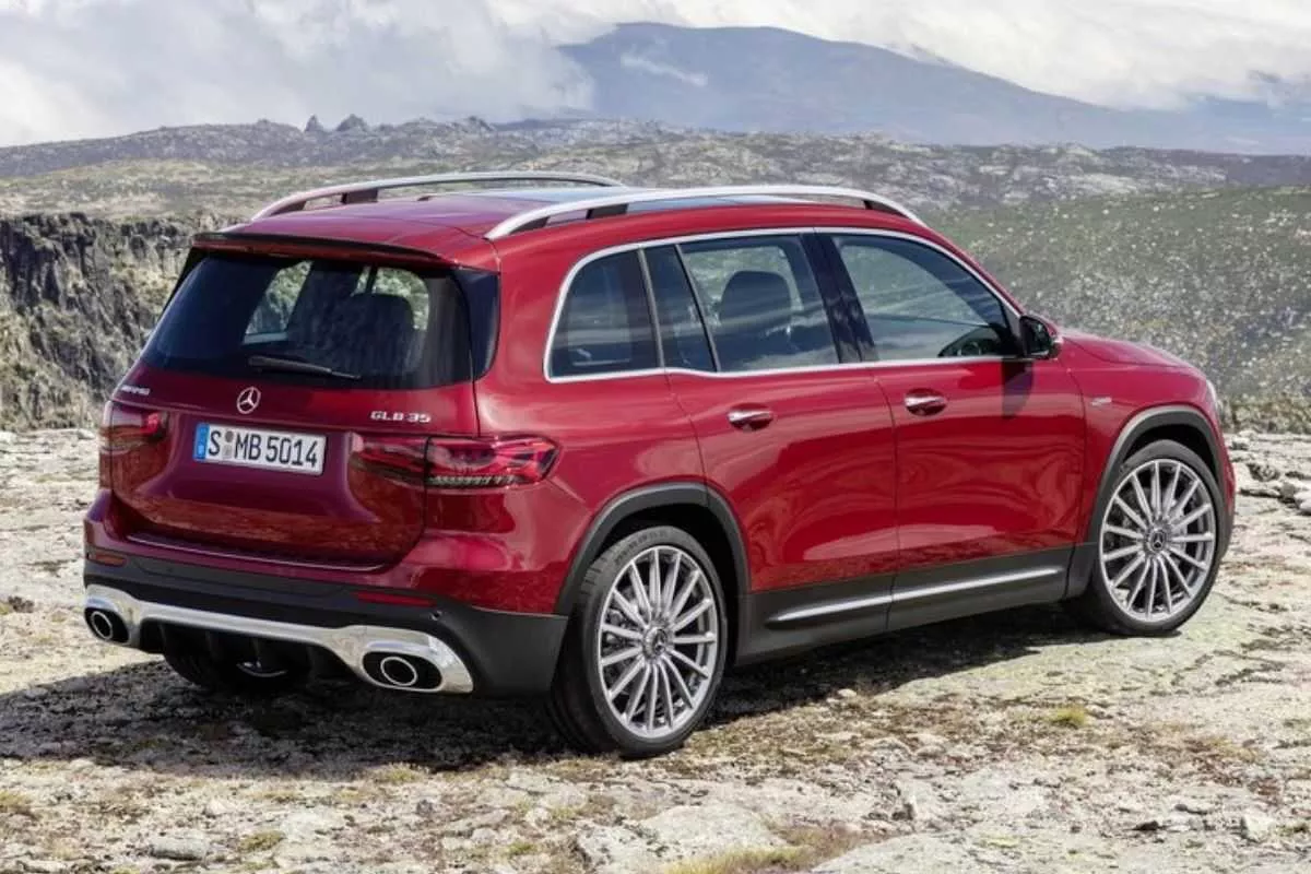 A picture of the Mercedes-AMG GLB 34 4MATIC's rear end