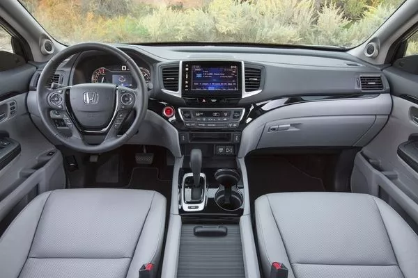 A picture of the interior of the Honda Ridgeline