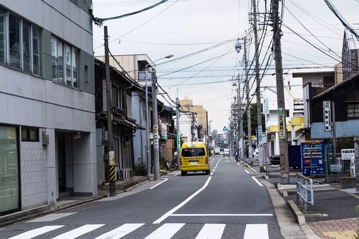 A picture of a road in japan